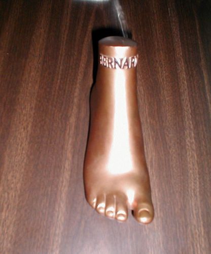 BERNARDO Advertising Foot Display