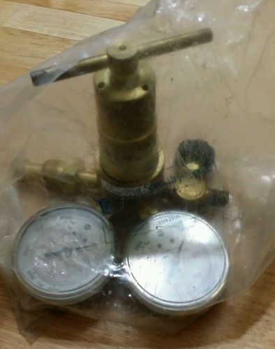 SCOTT SPECIALTY TWO STAGE GAS REGULATOR W/ 1000 PSI &amp; 4000 PSI GAUGES  SR-4F NEW