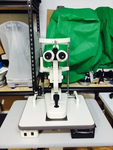 Topcon SL-1E Slit Lamp