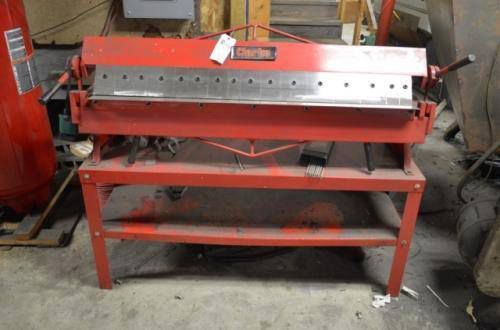 Clarke 48&#034; sheet metal brake and pan forming