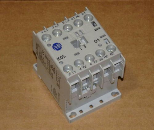 Lot of (2) Allen-Bradley 100-K05D01 Mini Contactor, 3 Pole