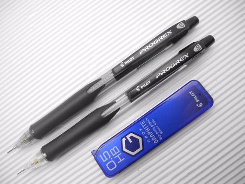 Black barrel pilot progrex  0.5mm &amp; 0.7mm mechanical pencil free leads(japan) for sale