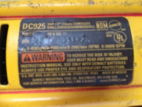 DEWALT HAMMER DRILL AH 008