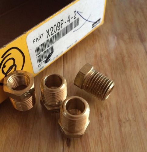 New (4) parker x209p-4-2 brass hex pipe bushings 1/8&#034; female to 1/4&#034; male npt for sale