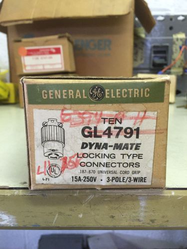 GE DYNA-MATE LOCKING CONNECTORS GL4791 15A/250V 3 POLE SOLD SEPARATELY #B7