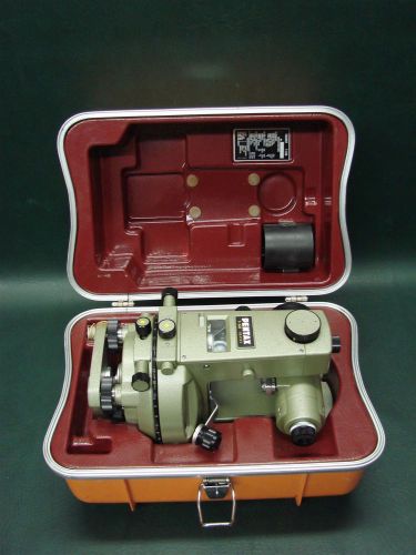 PENTAX T-24B Circle Theodolite Transit Level Survey w/ Case &amp; Plumb Bob