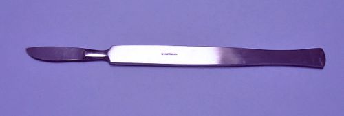 ONE PIECE STAINLESS-STEEL SCALPEL 1.5&#034; BLADE