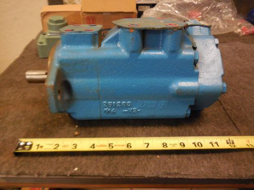 NEW VICKERS VANE PUMP # 2520V17A5-1CC22R PART # 02-137187-3