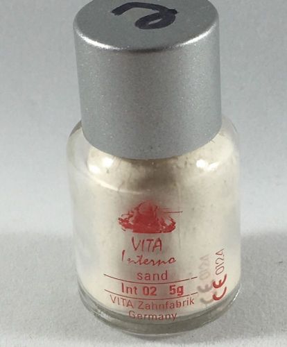 Vita Interno Porcelain Sand Int 02 (5 grams)