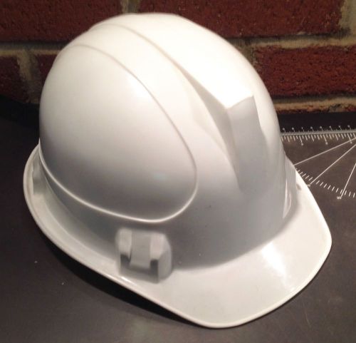 WILLSON HARD HAT Jet Cap Style 66 JC Made USA Vintage White OSHA Class A &amp; B