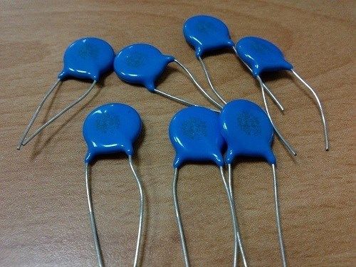 Y2 Safety Ceramic Disk Capacitors 103M 250V P:10mm Q&#039;TY:30PCS/LOT