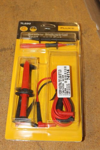 FLUKE TL220 SureGrip™ Industrial Test Lead Wire Probe NEW!!!