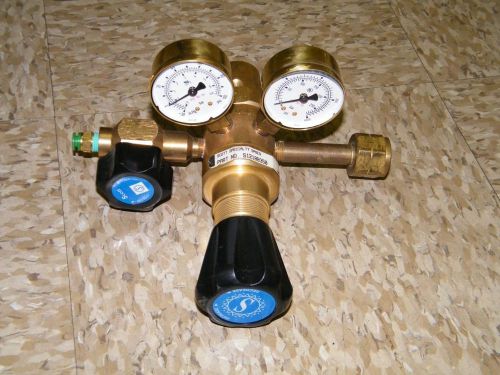 scott specialty gases regulator, model 51218B350 gas argon helium gauge oxygen