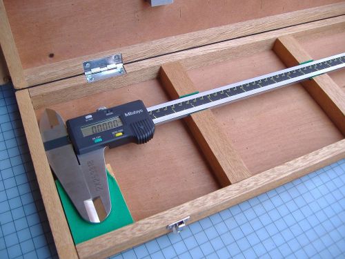 MITUTOYO 500-505-10  Digimatic Digital Caliper, 0-18 In