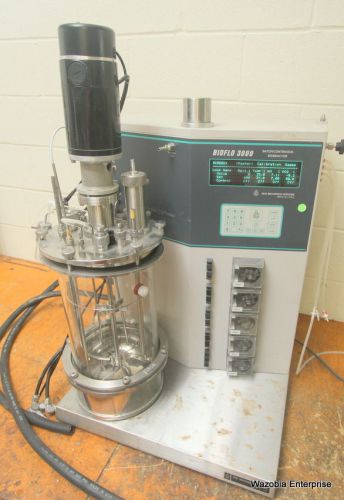 NEW BRUNSWICK SCIENTIFIC BIOFLO 3000 BATCH CONTINUOUS BIOREACTOR FERMENTOR