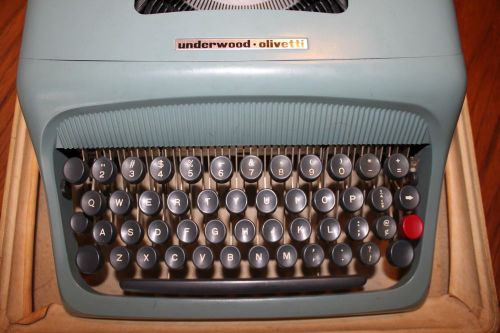 typewriter - olivetti underwood - L@@k!!!