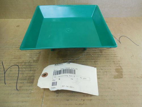 Meyn Green 8&#034; Plastic Receiving Bin 0587.0040.014.00 7-3/8&#034; X 7-1/2&#034; New