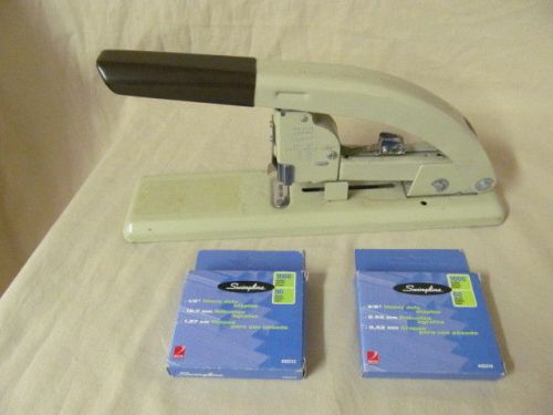 Used Swingline 113 Heavy Duty Strong Arm Stapler w/1/2&#034; &amp; 3/8&#034; Swingline Staples