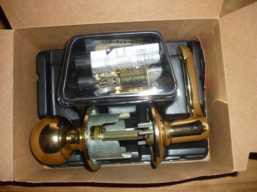 New Schlage LH Keyed Entrance F51 ORB 505 FLA 605 Knob Lever Lock Brass Finish