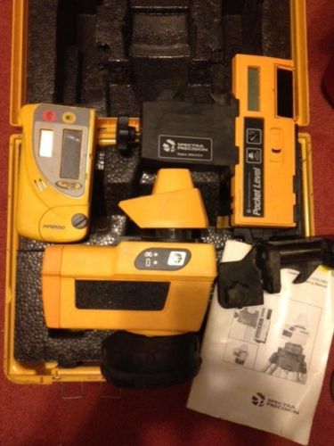 SPECTRA PRECISION LASER L130 / CASE / 3075 POCKET LEVEL / HR200 RECEIVER