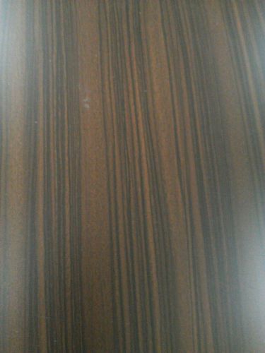 WilsonArt Brighton Walnut Laminate HPPL