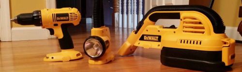 Dewalt 3 piece - Handheld Shop Vacuum DC515, Drill DC759, Light Lot 18V DW919