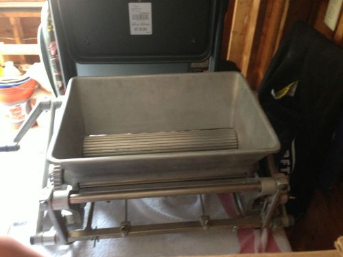 Rhodes Kook-E-King Manual Turned Automatic Cookie Depositor w/ 3 Dies