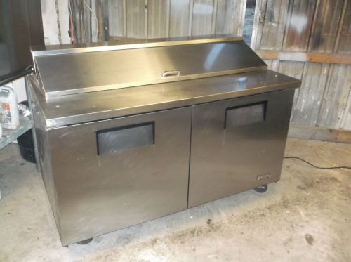 TRUE MODEL TSSU-60 SANDWHICH PREP 2 DOOR NSF 7