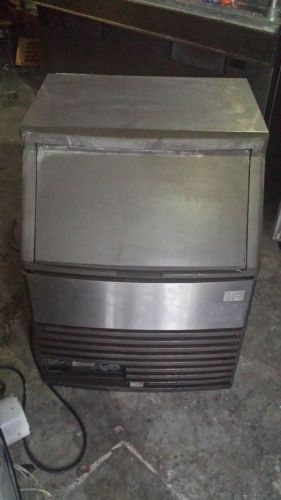 Manitowac qd0212aice machine great shape for sale