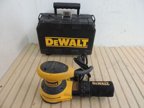 DEWALT 5&#034; Random Orbit Sander Kit D26451