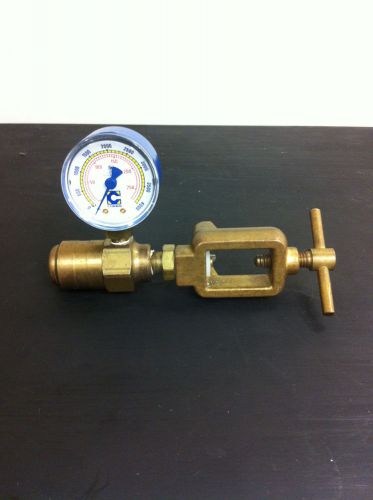 Conwin CGA 90 Regulator with pressure gauge