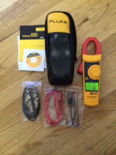 Fluke 902 HVAC Clamp Meter