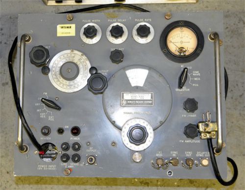 Hewlett packard hp model 614a uhf signal generator for sale