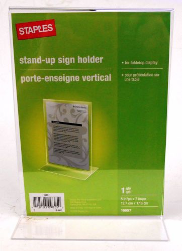 STAPLES BOX OF 12 5&#034; X 7&#034; STAND-UP SIGN HOLDER 16657
