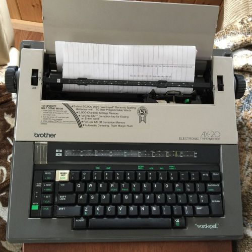 BROTHER AX-20 Portable Electronic Typewriter w/cover