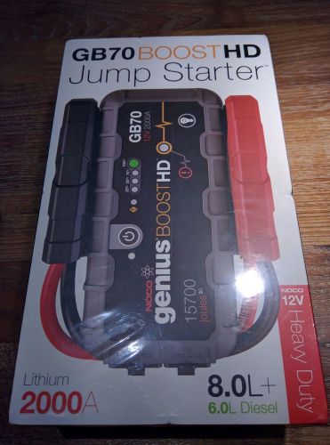 Lithium NOCO GB70 Genius Boost Plus 2000 Amp UP TO 12V 8.0L Lithium Jump Starter