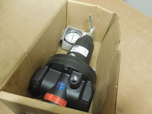 Parker air regulator r119-10cg-m2 125 psi 1-1/4&#034; in npt threaded new in box for sale
