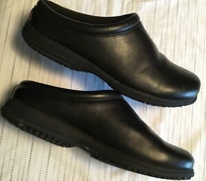 Nunn Bush work clogs slip resistant size 13 med