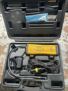 Fieldpiece SRL2K7 Advanced Refrigerant Leak Detector