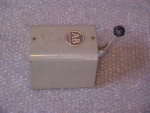 Allen Bradley 350-BAV Reversing Drum Switch with Handle