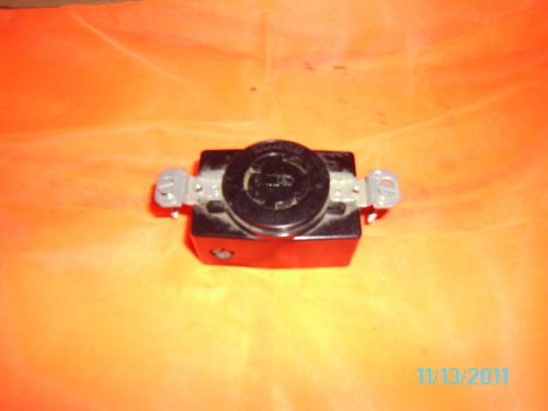 BRYANT RECEPTACLE 20A 250V  1026