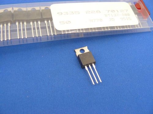 20 x  PHILIPS BT137-800 BT137 TRIAC 10 mA IT (RMS) 8A  VDRM 800V NOS