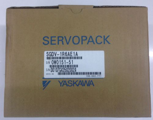 Yaskawa Servopack SGDV-1R6AE1A  AMP 200W