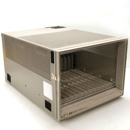 Hewlett Packard HP E1401A Series C VXI Bus Mainframe 13 Slots