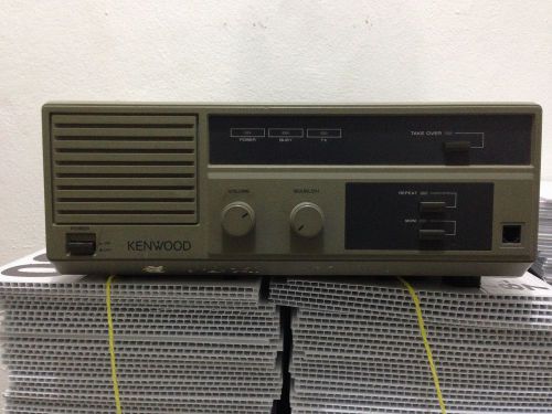 Kenwood Repeater TKR-820 UHF Repeater 20Watts