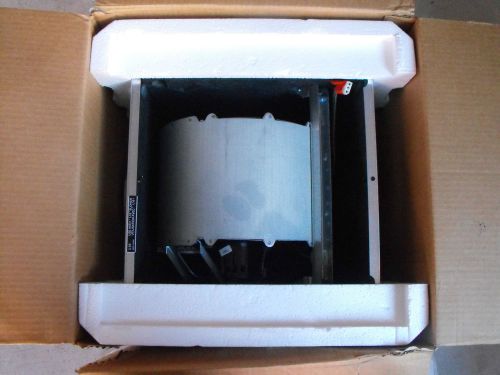 Ceiling Mount Ventilator FF100 NIB