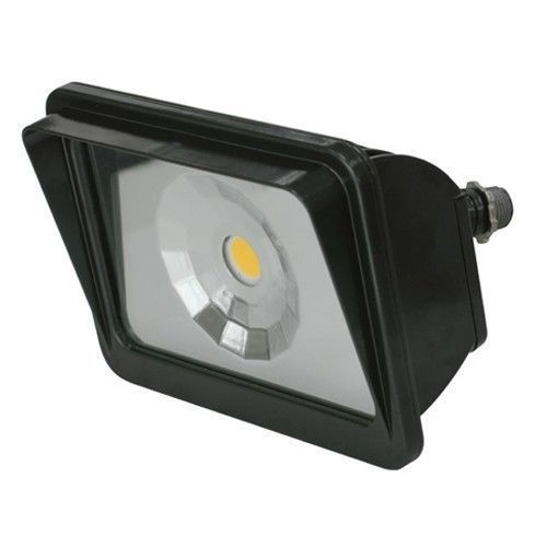 LED FLOOD LIGHT - 27 WATT 2,400 LUMENS 4100K 120 - 277 VOLTS