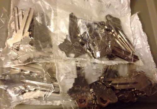 Ilco blank keys schlage 1145e sc8 -   40 keys for sale