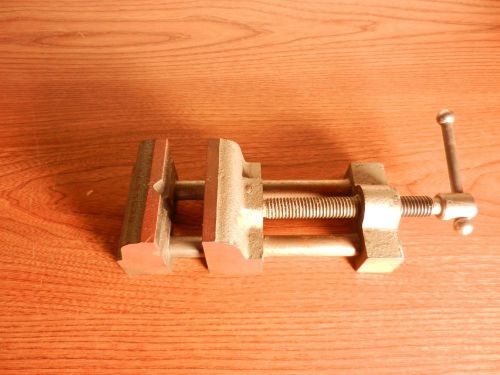 VINTAGE MACHINIST FLAT METAL STEEL VICE TOOL HOLDER NO 8816 MF CORP USA