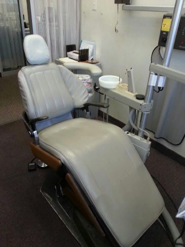 Dental chair